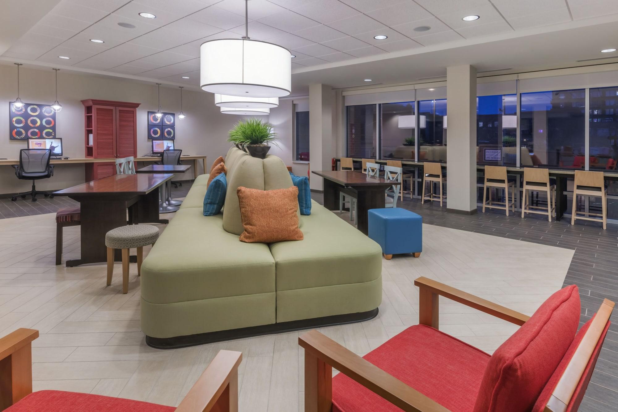 Home2 Suites Kansas City Downtown Екстериор снимка