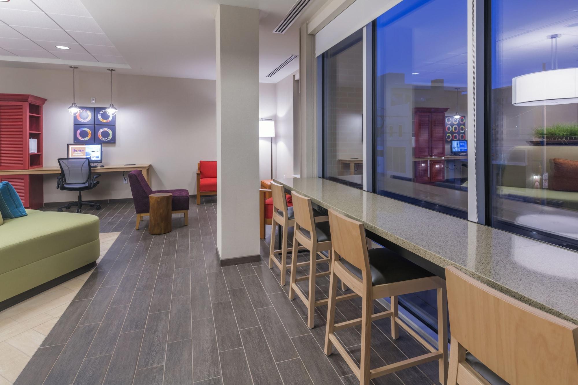 Home2 Suites Kansas City Downtown Екстериор снимка