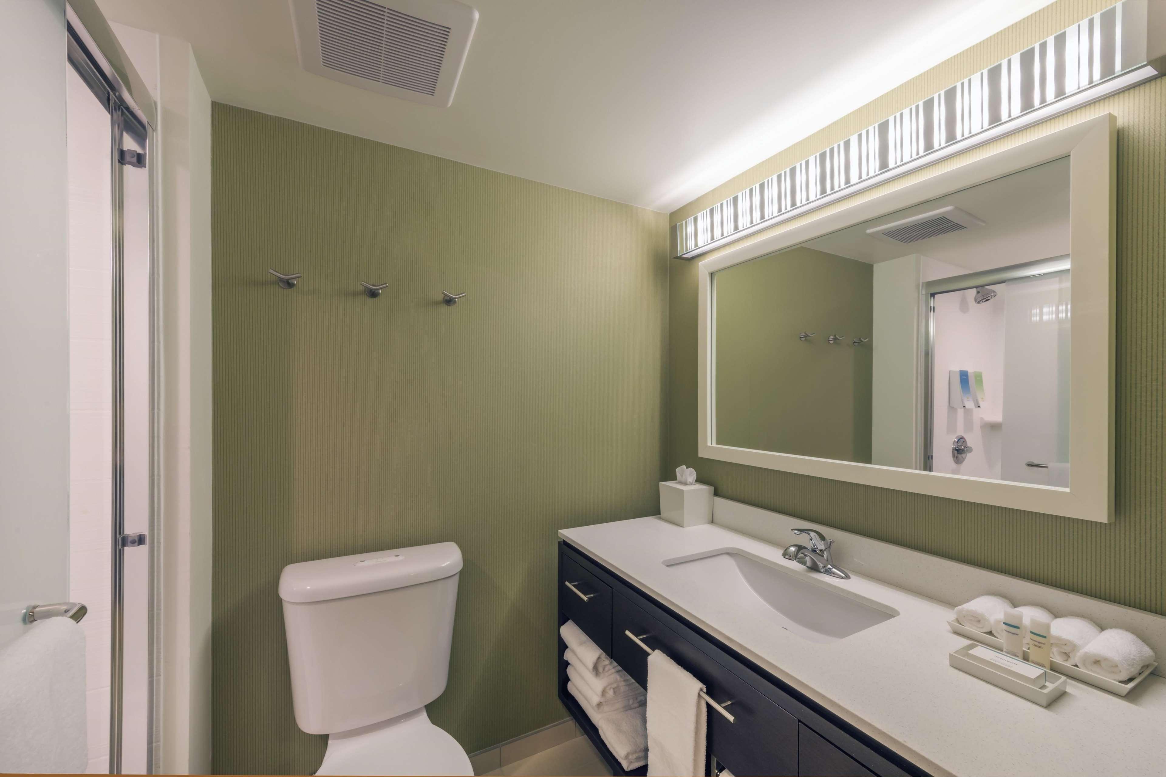 Home2 Suites Kansas City Downtown Екстериор снимка
