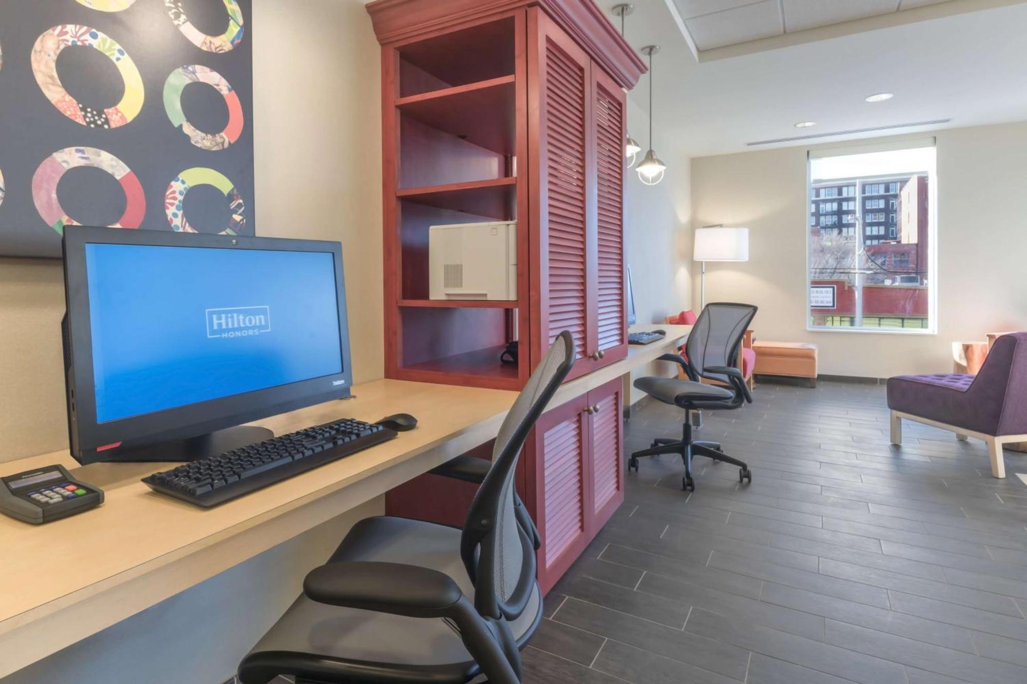 Home2 Suites Kansas City Downtown Екстериор снимка
