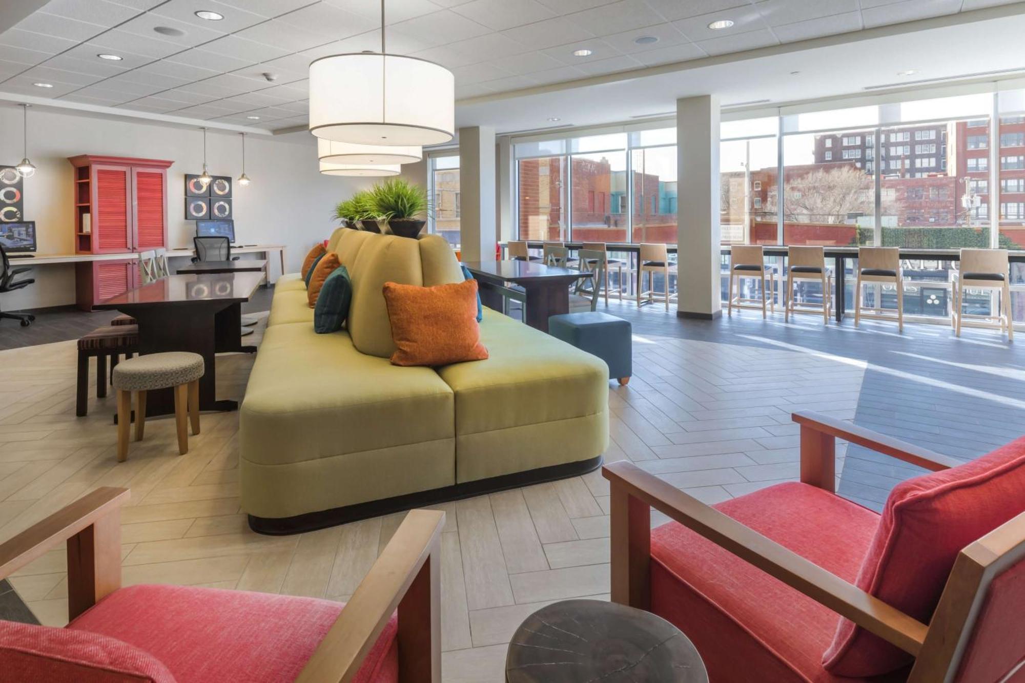 Home2 Suites Kansas City Downtown Екстериор снимка